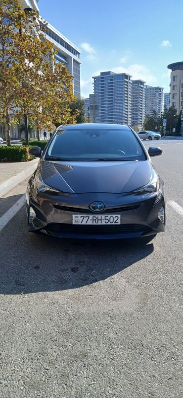 prius arenda verilir: Günlük, Toyota, Depozitlə, Qalmamaq şərti ilə