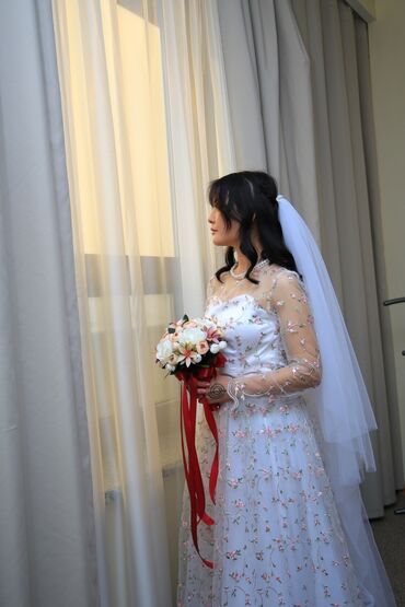 свадебные платья бу: Вечернее платье, Длинная модель, С рукавами, XS (EU 34), S (EU 36)