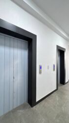 Продажа квартир: 2 комнаты, 79 м², 2 этаж — 20