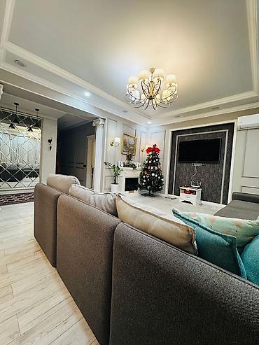 квартиры 4000: Сдаю 4х комн кв Элитка Уметалиева Киевская аренда 1400 долларов США — 3