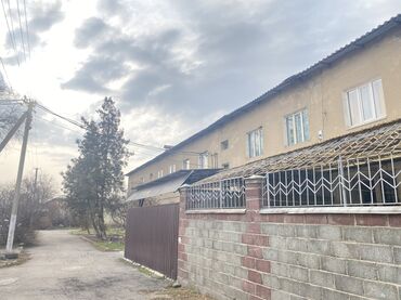 Продажа квартир: 4 комнаты, 87 м², Индивидуалка, 1 этаж, Старый ремонт — 10
