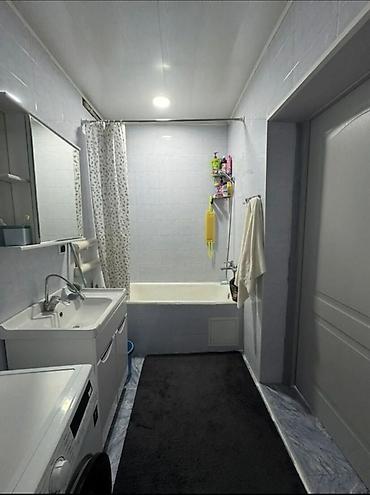 Продажа коттеджей и домов: 4 комнаты, 224 м², Бишкек, Кок-Жар ж/м Риэлтор — 11