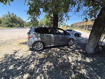jas: Honda Fit: 2009 г., Хэтчбэк — 5