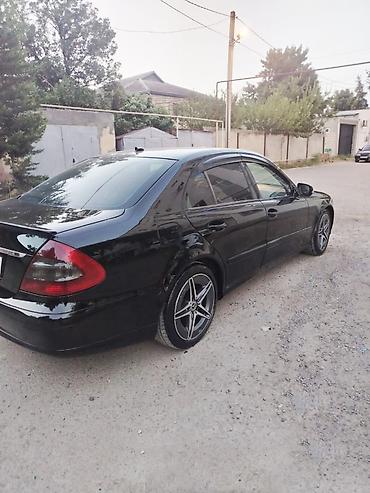 Mercedes-Benz: Mercedes-Benz E 220: 2.2 l | 2008 il Sedan — 11