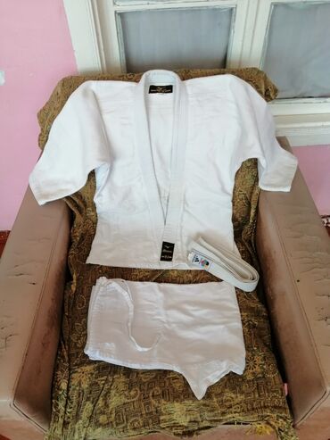 İdman formaları: Salam aleykum Oglan ve qiz uşaqlari ücün az işlenmiş Cüdo kimanolari — 17