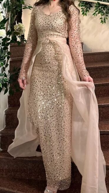 Ziyafət donları: Ziyafət donları 15azndən 50aznə kimi var.Çox çeşid var Maştağada — 5