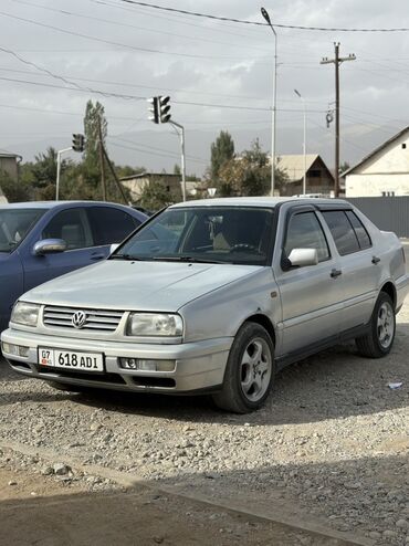 Volkswagen: Volkswagen Vento: 1997 г., Седан