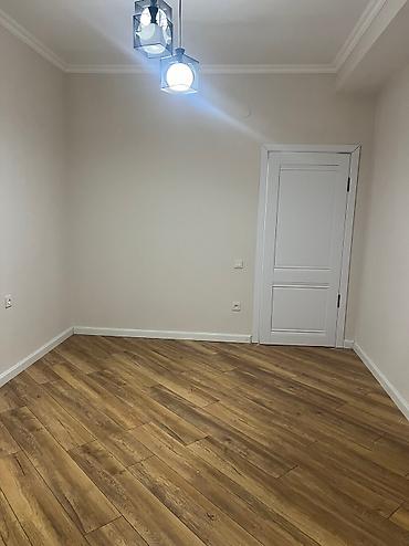 Продажа квартир: 2 комнаты, 75 м², 2 этаж — 8