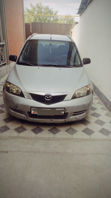 срочно в связи с переездом: Mazda 2: 2003 г., 1.4 л, Механика, Бензин, Хэтчбэк