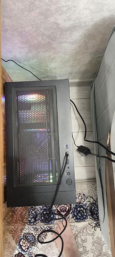 Другие аксессуары для компьютеров и ноутбуков: Продаю компютер и все переферии — 12