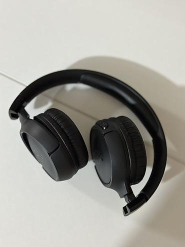 Аудиотехника: JBL Tune 520BT — беспроводные накладные наушники с фирменным звучанием — 3