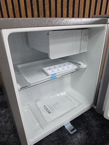 Soyuducular: Yeni Mini Soyuducu Satılır, rəng - Gümüşü, Dolab içi — 9
