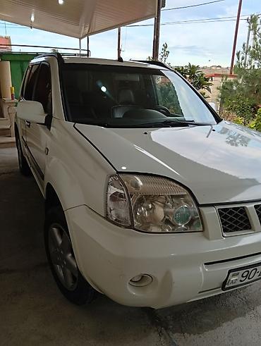 naxcivan masin elanlari kreditle: Nissan X-Trail, ağ rəng, 5 nəfərlik şəhər və kənar yol üçün praktik — 3
