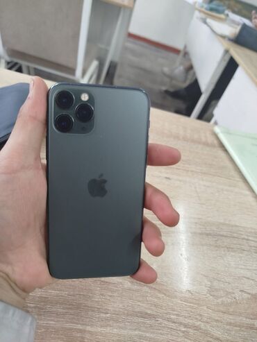 Apple iPhone: IPhone 11 Pro, Б/у, 256 ГБ, Alpine Green, Защитное стекло, 88 %