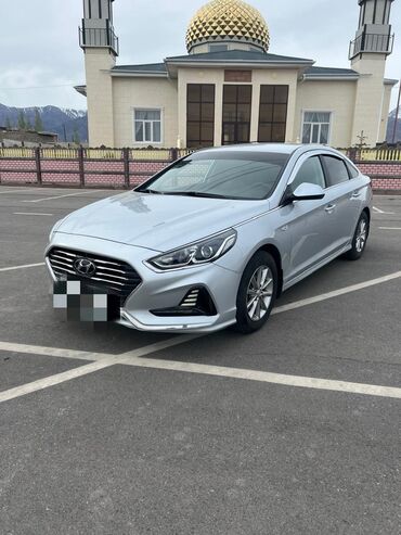 Транспорт: Hyundai Sonata: 2017 г., 2 л, Автомат, Газ