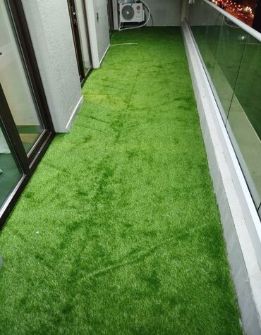 Laminat: 🌿🏡 Həyətiniz, eyvanınız və ofisiniz həmişə yaşıl olsun! 🌿 Artıq ot