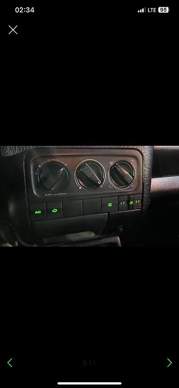 Volkswagen: Volkswagen Vento: 1996 г., 2 л, Механика, Бензин, Седан — 5