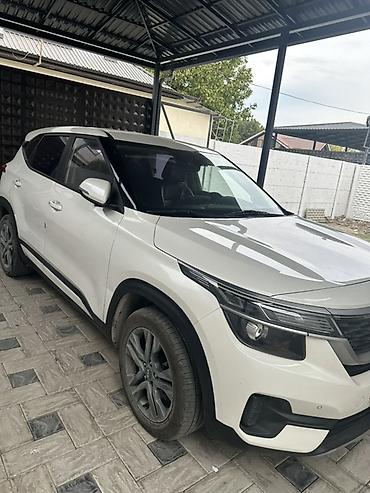 Kia Seltos: 2019 г., Бензин, Кроссовер at lalafo.kg Kia Seltos: 2019 г., Бензин, Кроссовер