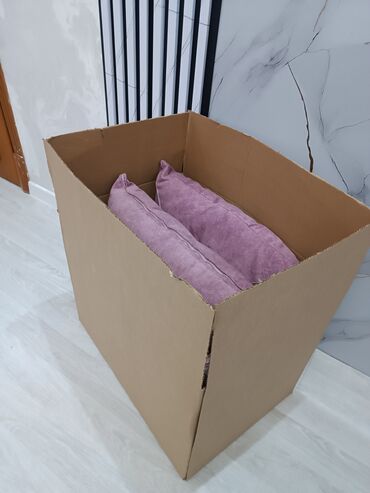 Ev üçün digər mallar: Karton qutular Satişda var 5 və 3 qat yükə dözumlu və ofislərdə — 18