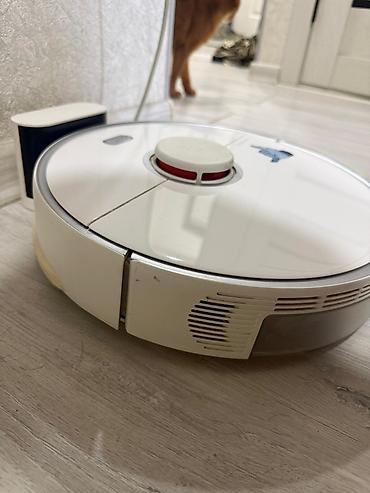 roborock: Робот-пылесос Roborock S5 MAX в белом цвете с базой для зарядки — 5