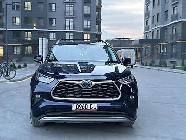Toyota: Toyota Highlander: 2021 г., 2.5 л, Вариатор, Гибрид, Кроссовер — 9