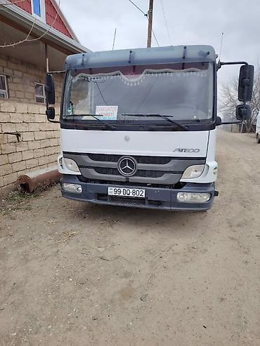 evakuatr: Mercedes-Benz Atego bazasında evakuator platformalı yük avtomobili — 3