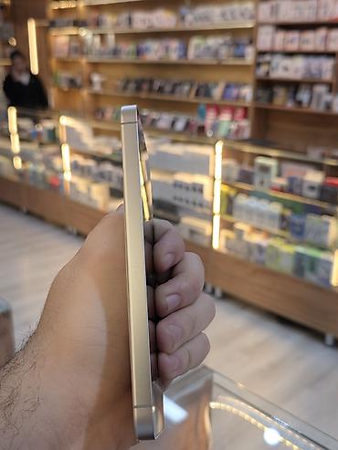 smart display: Samsung Galaxy S24, 512 ГБ Особенности: - Память: 512 ГБ — много — 3