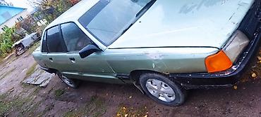 Audi: Audi 100: 1986 г., 2 л, Механика, Бензин — 3