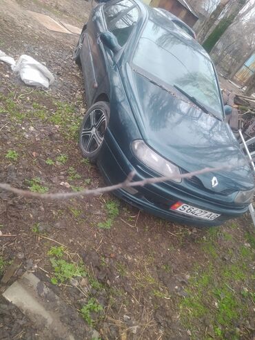 рено лагуна: Renault Laguna: 2000 г., 2 л, Механика, Бензин, Хэтчбэк