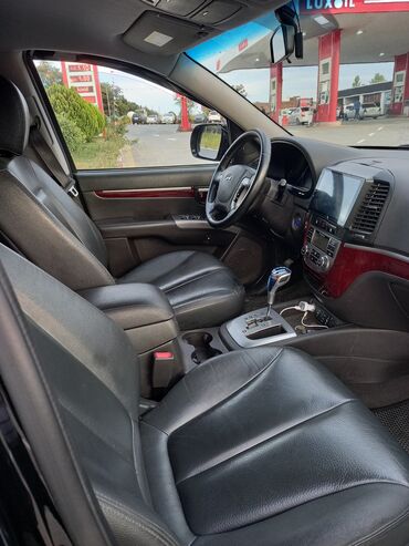 Hyundai: Hyundai Santa Fe: 2 l | 2009 il Ofrouder/SUV — 7