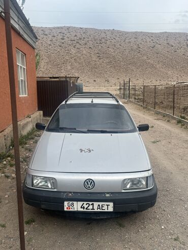 продажа авто на разбор: Volkswagen : 1990 г., 1.8 л, Механика, Бензин, Универсал