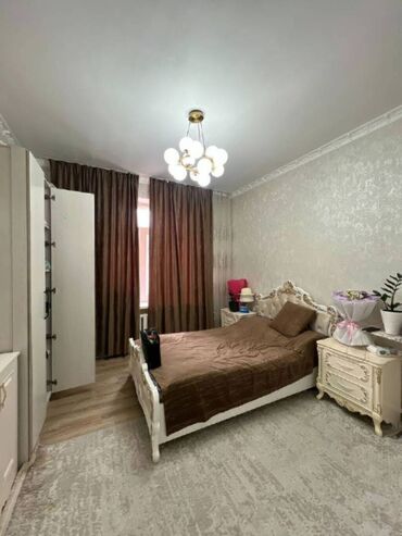 Продажа квартир: Полдома, 82 м², 4 комнаты, Агентство недвижимости, Евроремонт