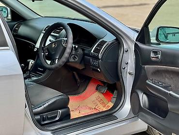 bmw 5: Honda Accord: 2003 г., 2.4 л, Автомат, Бензин, Седан — 9