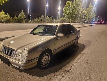 mercedes 220 cdi: Mercedes-Benz E 200: 2 l | 1998 il — 6
