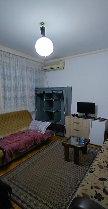 sobe za izdavanje kraljevo: Издајем намештену гарсоњеру за студенте или самца.У стану је урађена — 1