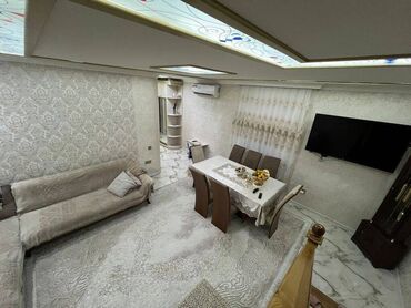 Həyət evləri və villaların satışı: Binəqədi qəs. 4 otaqlı, 150 kv. m, Yeni təmirli — 18