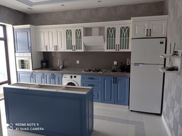 Sifarişlə mətbəx mebeli: Sifarişlə mətbəx dəsti, Özü çəkən petlələr, Sadə laminat, Kredit yoxdur, Pulsuz çatdırılma, Rayonlara çatdırılma — 11