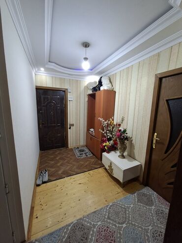 Uzunmüddətli kirayə mənzillər: Yeni Günəşli qəsəbəsi D massivi 11ci binada, Ballı marketin üstündə — 4