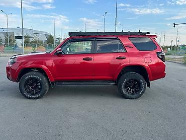 транзитный: Toyota 4Runner: 2023 г., 4 л, Автомат, Бензин, Внедорожник — 1