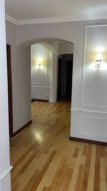 Долгосрочная аренда квартир: 4 комнаты, С мебелью полностью — 12