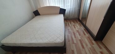 паролоны: Спальный матрас, Б/у, Двухстворчатая, Турция, Пружинный, Поролон, Другой бренд, Матрасы средней жесткости, Самовывоз