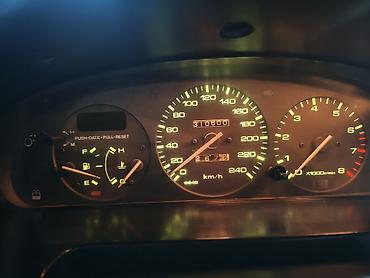 Mazda: Mazda 323: 1992 г., 1.6 л, Автомат, Бензин, Хэтчбэк — 9