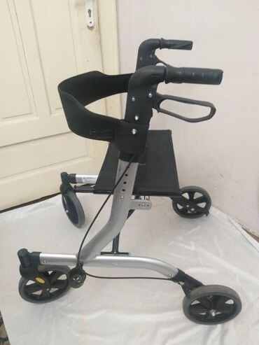 Hodalice, štake, štapovi za hodanje, kolica za hodanje: Nemacka aluminijumska hodalica-setalica, sa 4 tocka, marke ROLLATOR — 3