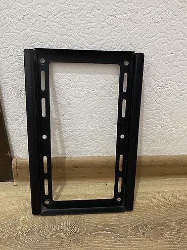Kronşteyn ölçü 30x20 sm - Material: qalın metal, qara rəngdə toz boya
