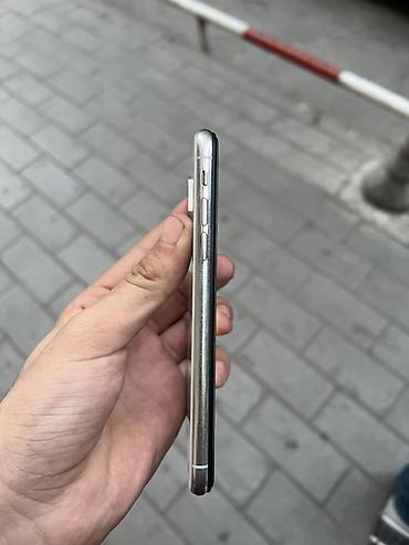 Apple iPhone: IPhone X, Gümüşü, Face ID — 4