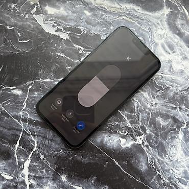 Apple iPhone: IPhone 13, Б/у, 128 ГБ, Midnight, Защитное стекло, Чехол, 91 % — 10