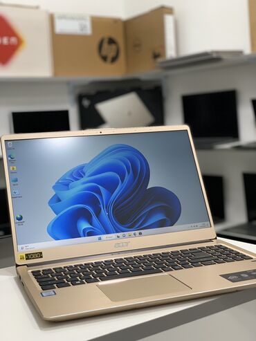 acer predator: Intel Core i7, 8 GB, 15.6 "