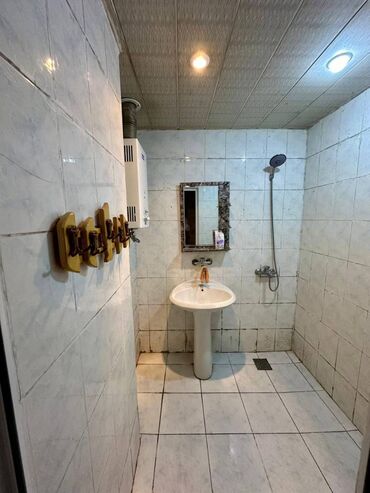 Uzunmüddətli kirayə mənzillər: Sabunçu rayonu,Razin,Asan xidmətin yanında,9 mərtəbənin,1-ci — 7