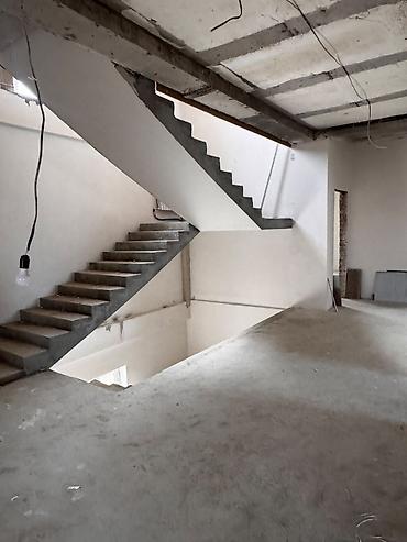 Продажа коттеджей и домов: 6 комнат и более, 500 м², 4 соток, Бишкек, Верхний Джал Агентство недвижимости — 2