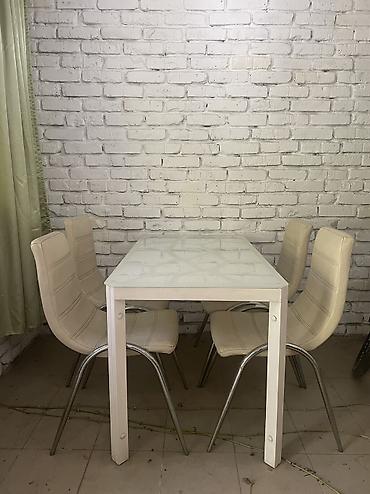 silver kitchen: Обеденный стол. Поверхность стекло. Каркас металический. 4 стула — 1